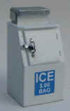 Ice Machine.jpg (40162 bytes)
